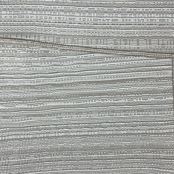 ATHLETA Women's Size Small Jacquard High Rise CHATURANGA Leggings 7/8 length - Picture 3 of 5